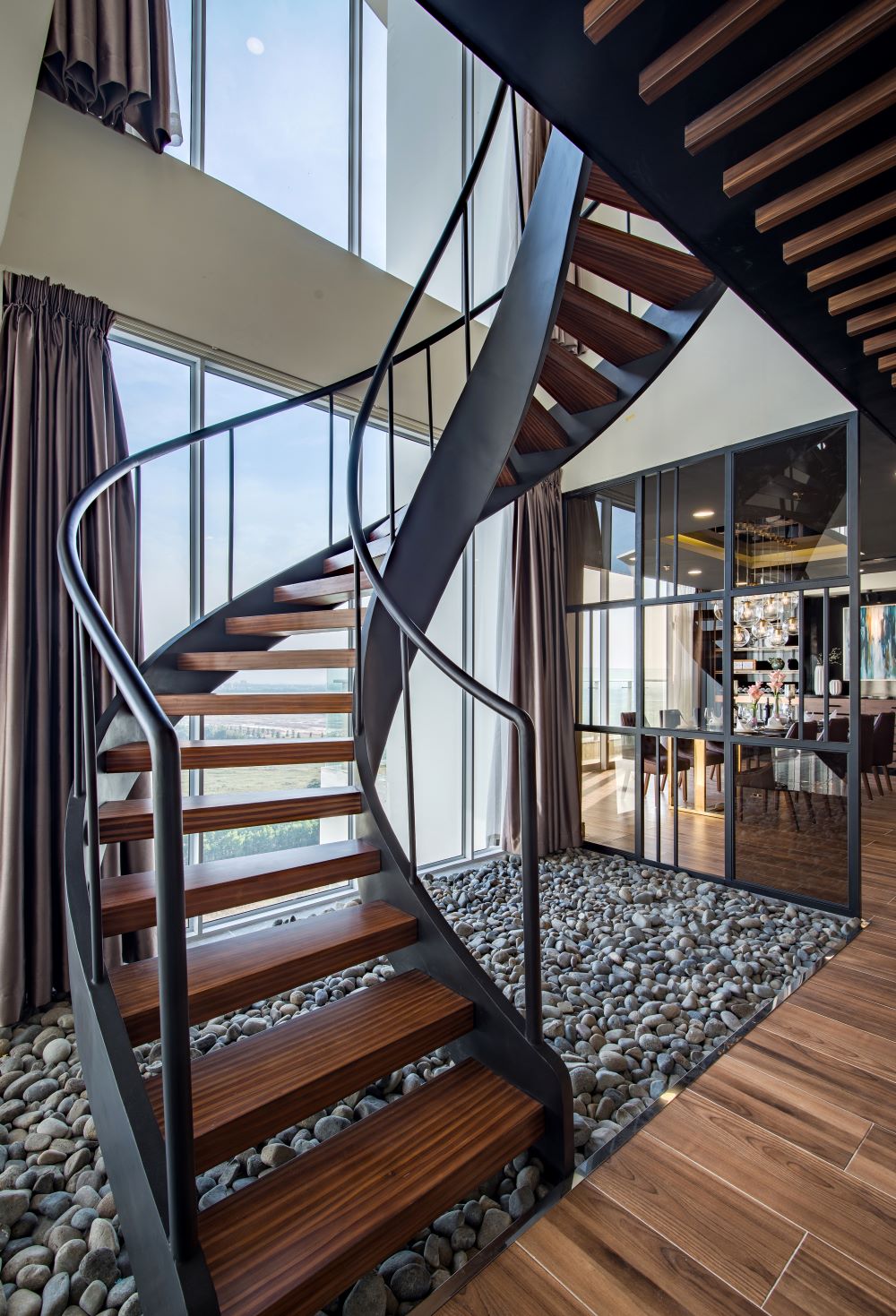 SORA GARDENS PENTHOUSE